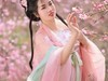 樱花汉服女