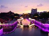 梅里古镇夜景美如画