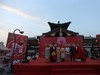洛阳汉服婚礼与九州池演艺交相辉映