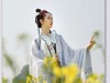 《春满校园系列》之三  梓涵