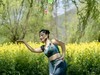 孔 雀 舞