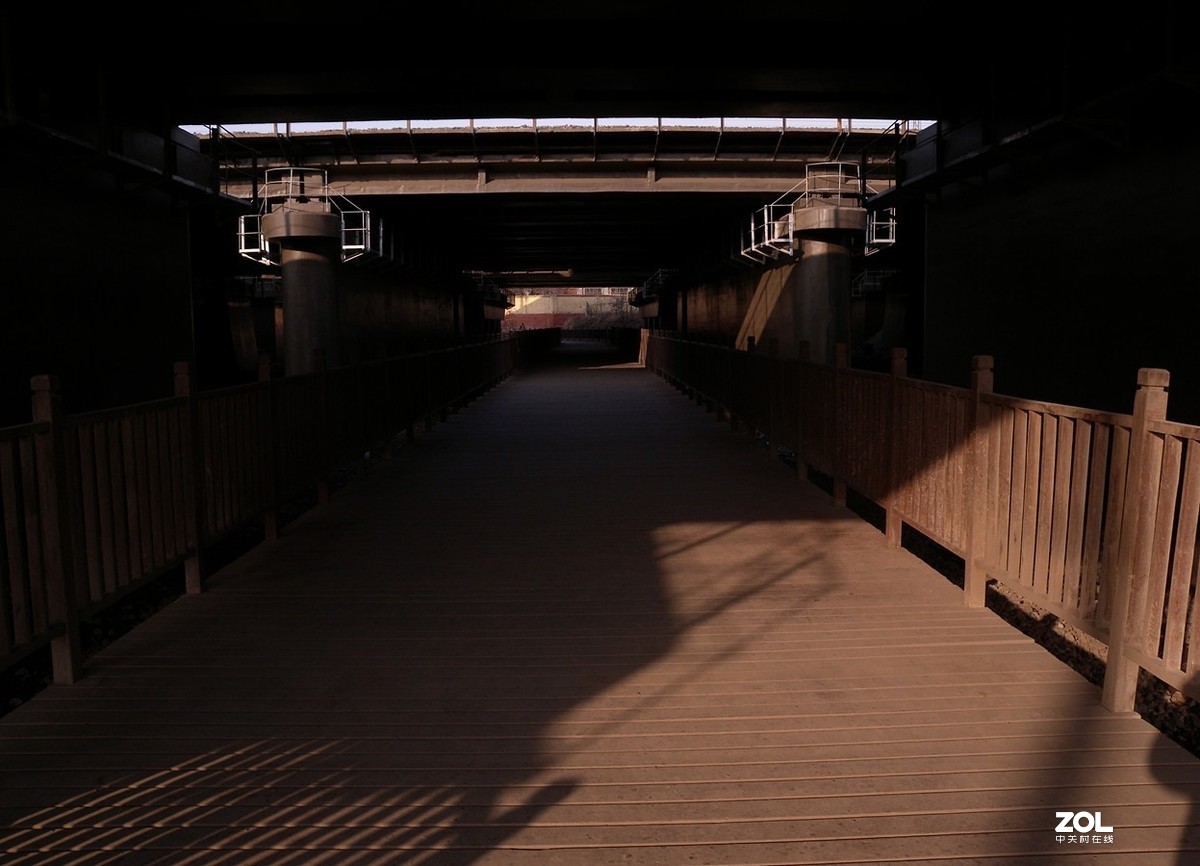 【胶济铁路桥下的光影】-15P