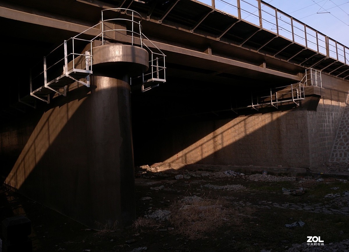 【胶济铁路桥下的光影】-15P