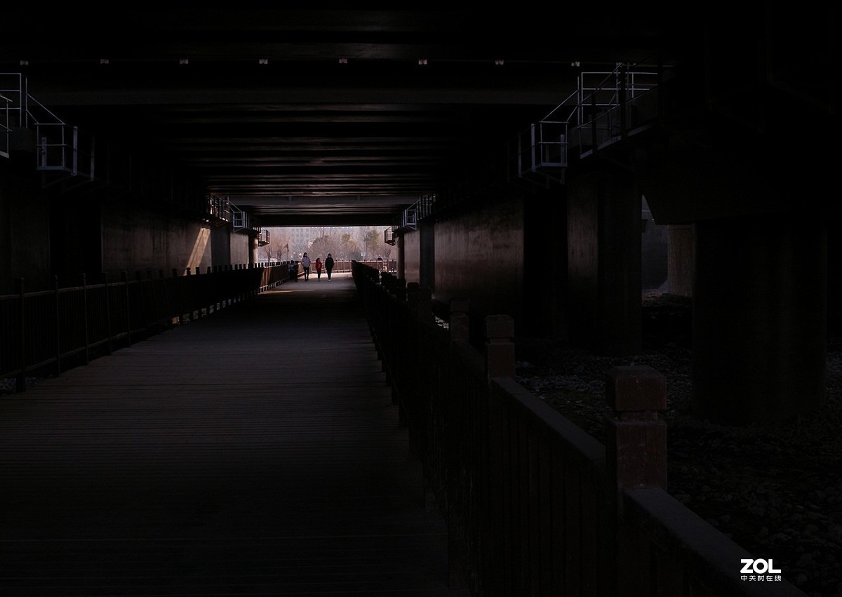 【胶济铁路桥下的光影】-15P