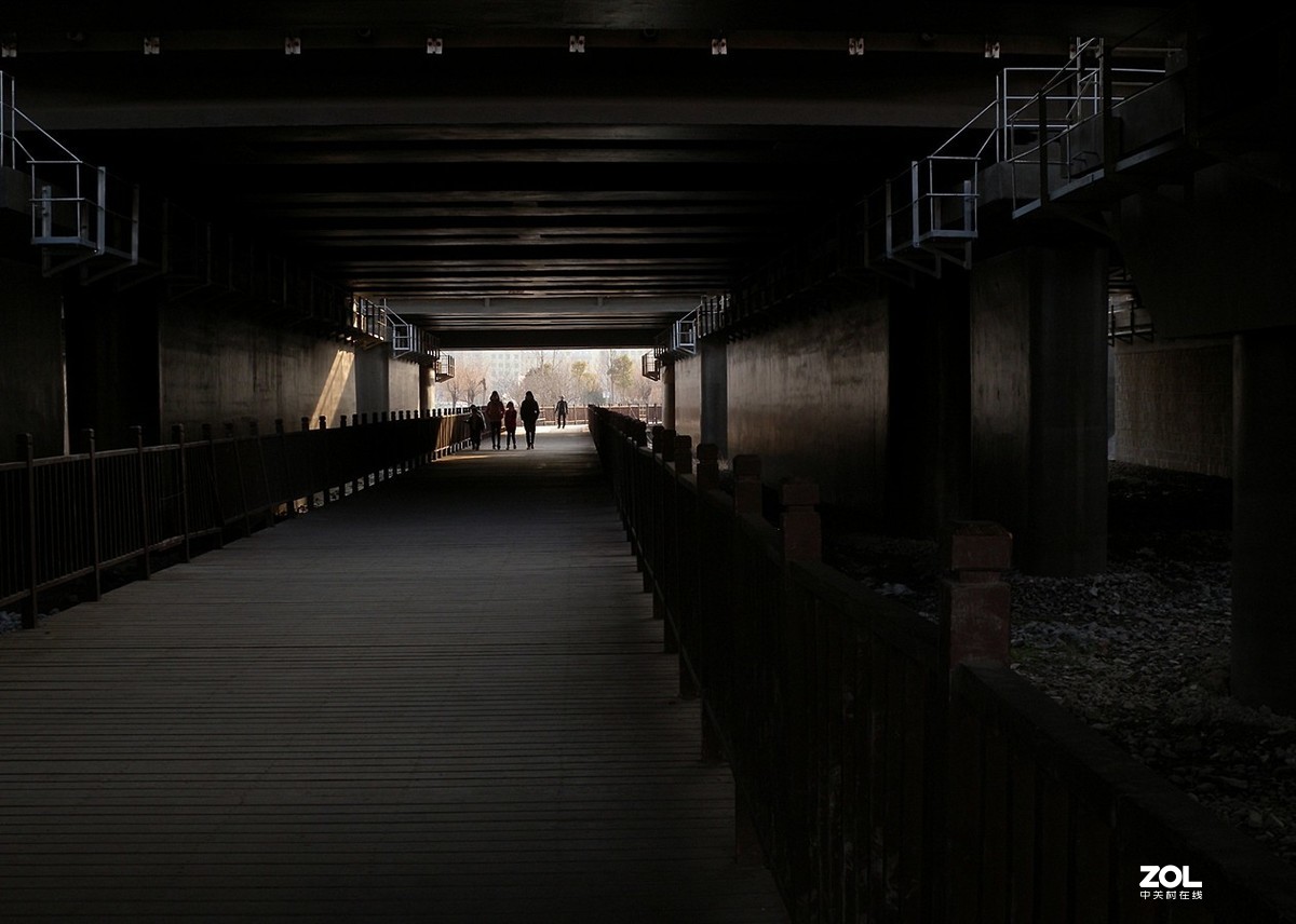 【胶济铁路桥下的光影】-15P