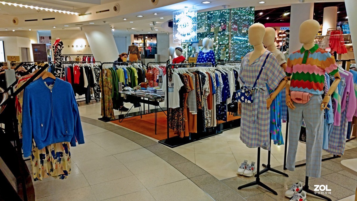 德 国 ------ 柏林：逛柏林老佛爷