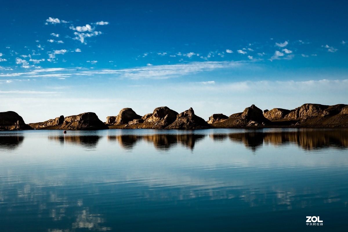 海西蒙古族藏族自治州乌苏特水上雅丹地质公园