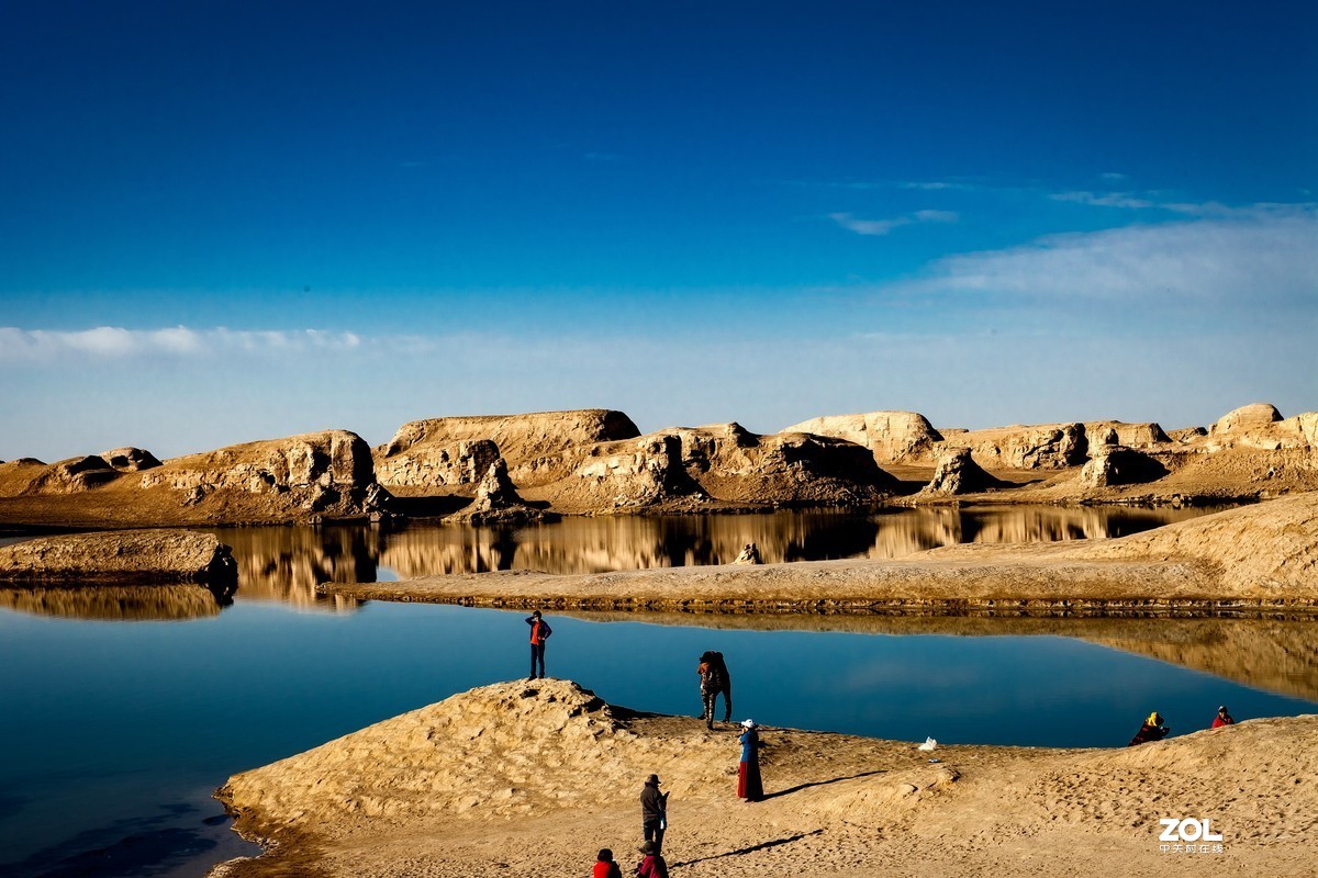 海西蒙古族藏族自治州乌苏特水上雅丹地质公园