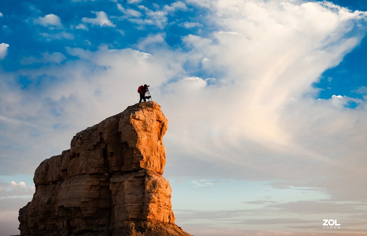 海西蒙古族藏族自治州乌苏特水上雅丹地质公园