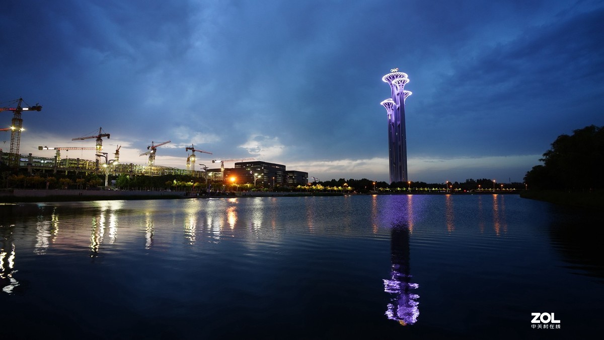 奥利匹克水上公园夜景