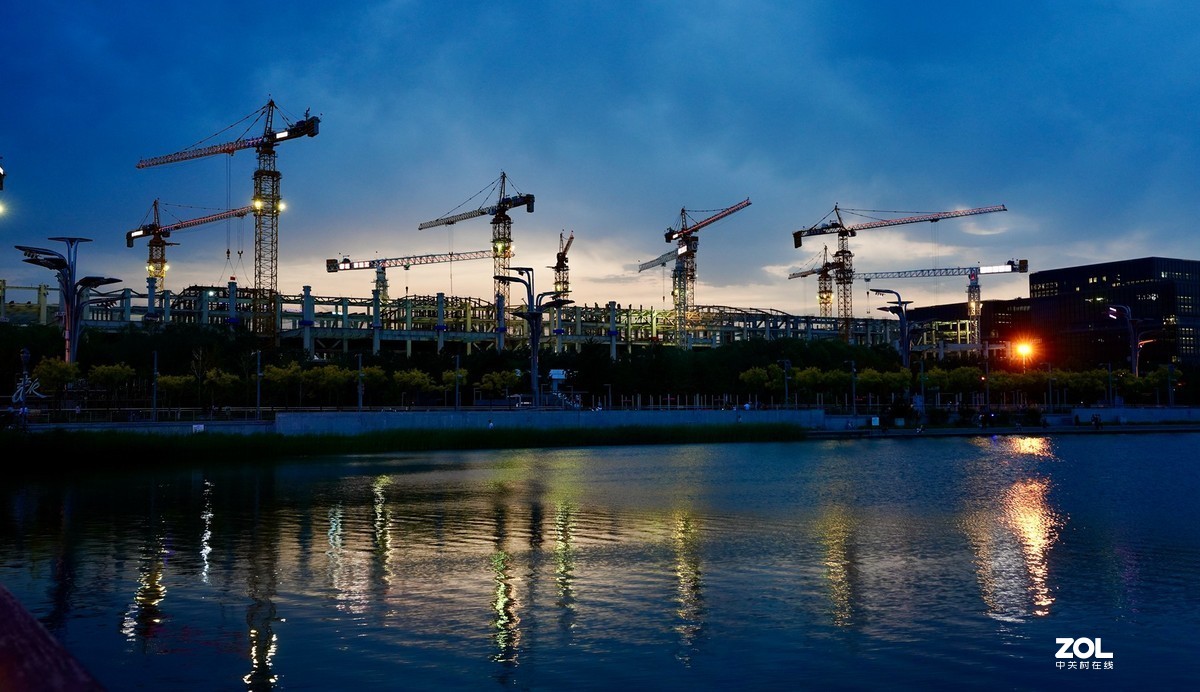 奥利匹克水上公园夜景