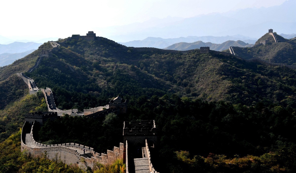 万里长城, 金山独秀!