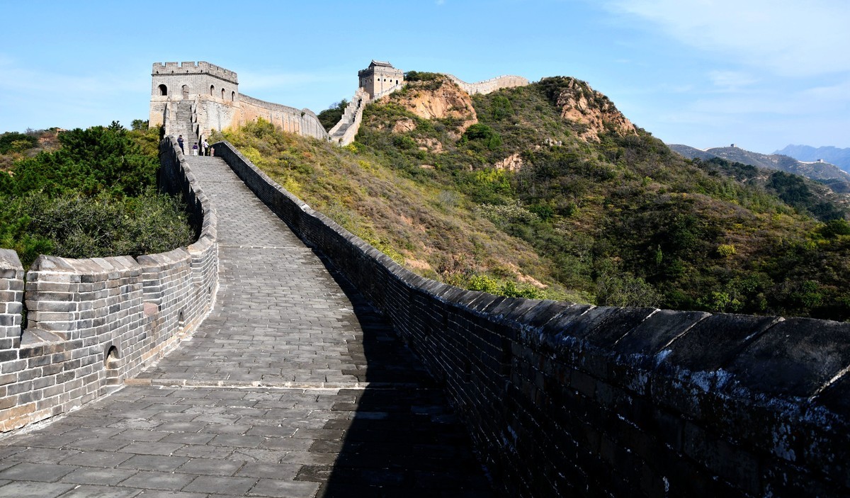 万里长城, 金山独秀!