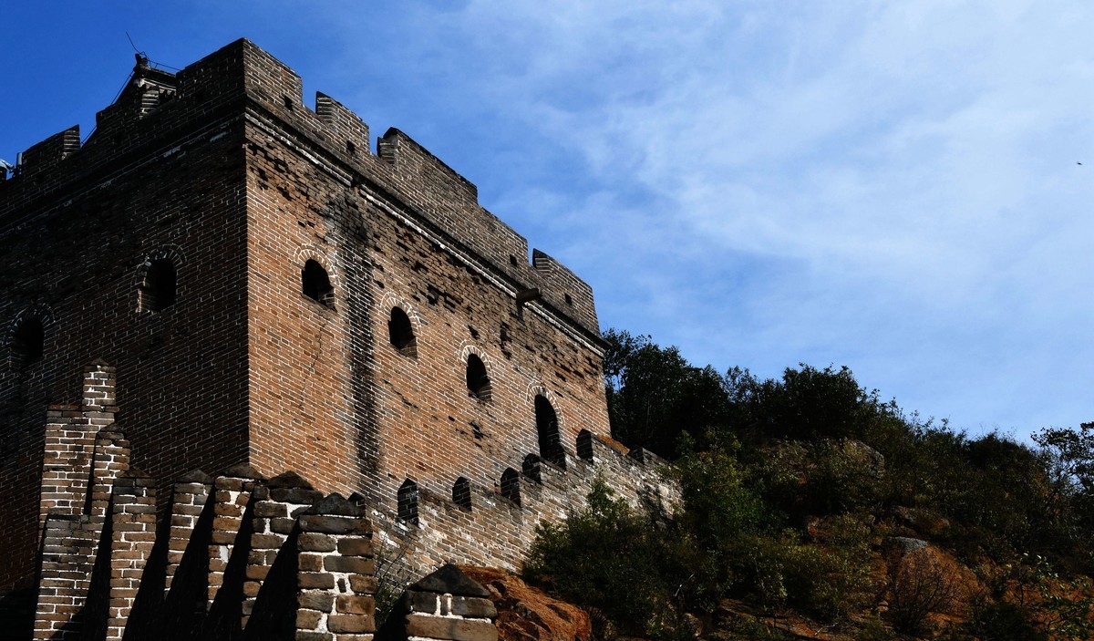 万里长城, 金山独秀!