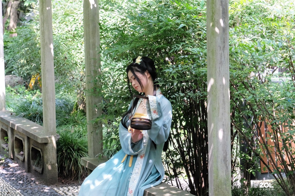 【江南春韵 （POSE）】——摄于上海桂林公园