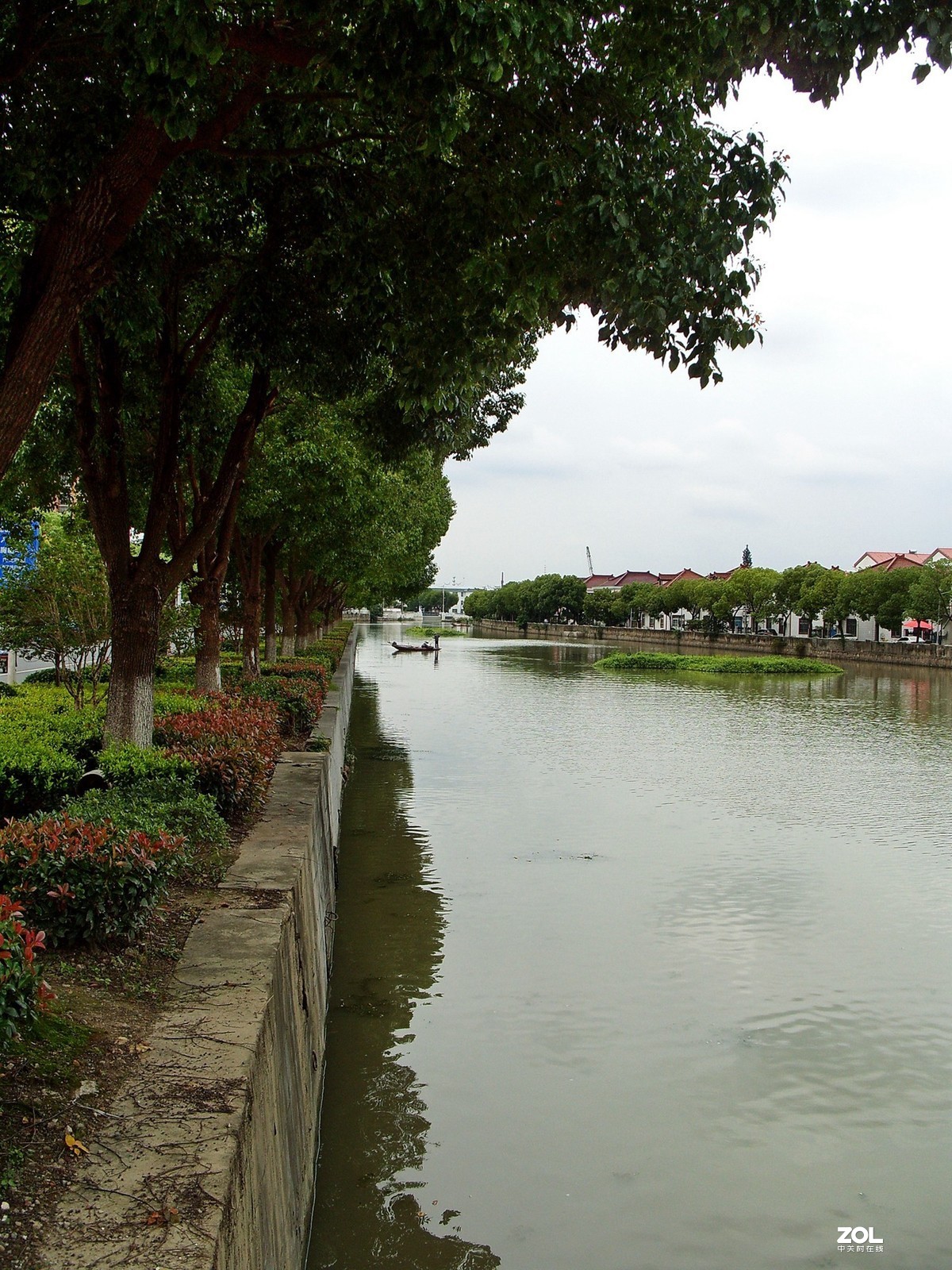 带S1050闲拍几张街景