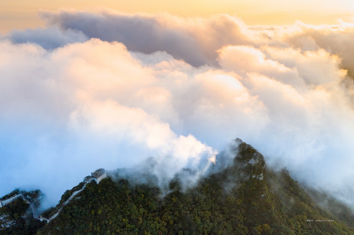 箭扣长城夕阳云海