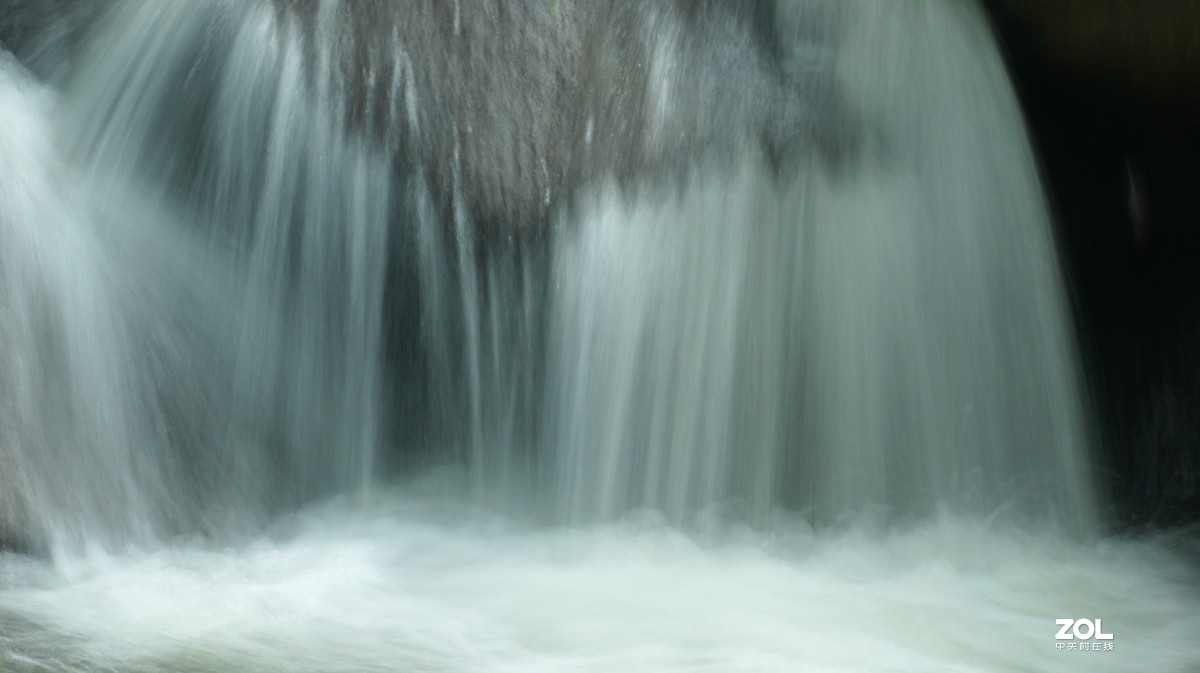 深圳羊台山公园之《龙溪流水》