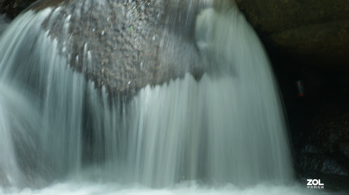 深圳羊台山公园之《龙溪流水》