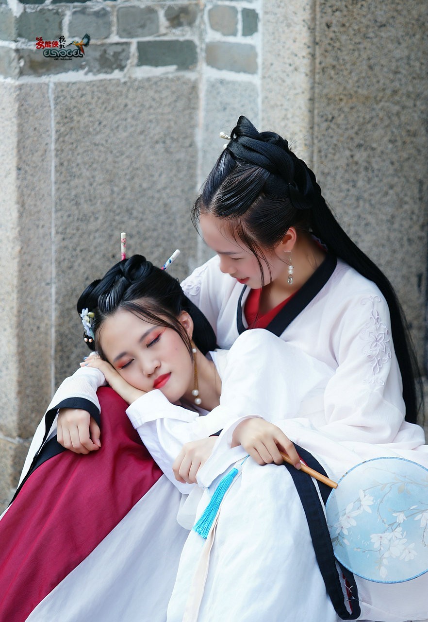 古装姐妹惠子秋婷