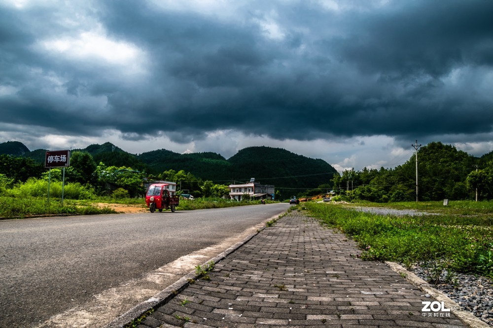其实低端配置的效果也还不错