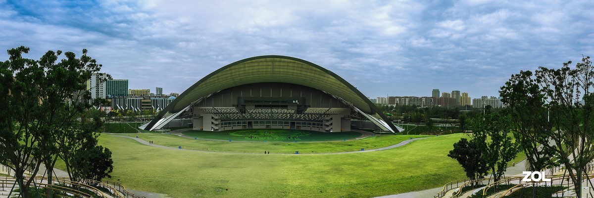 近景看远山   山凹点村落