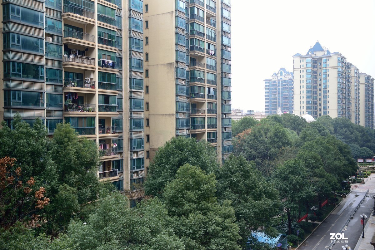 让DX 35 1.8G 满血开挂——为改善全幅上使用时的暗角而改造镜头尾部