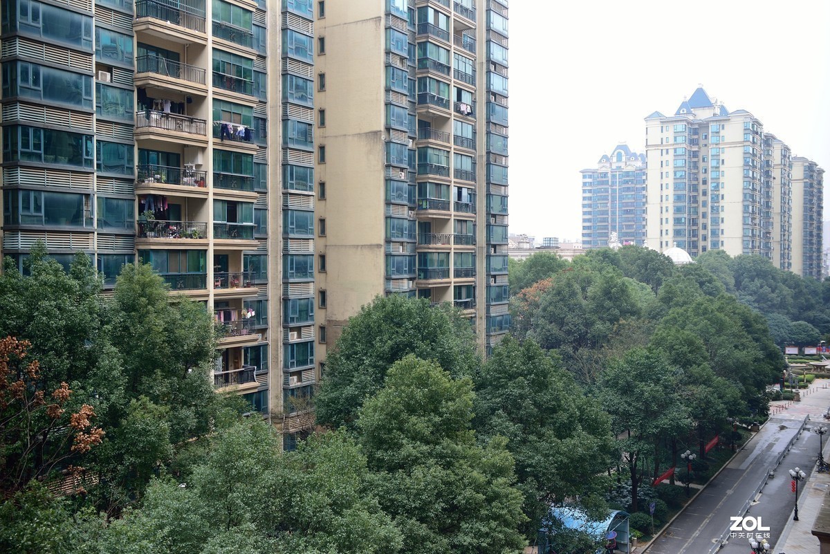 让DX 35 1.8G 满血开挂——为改善全幅上使用时的暗角而改造镜头尾部