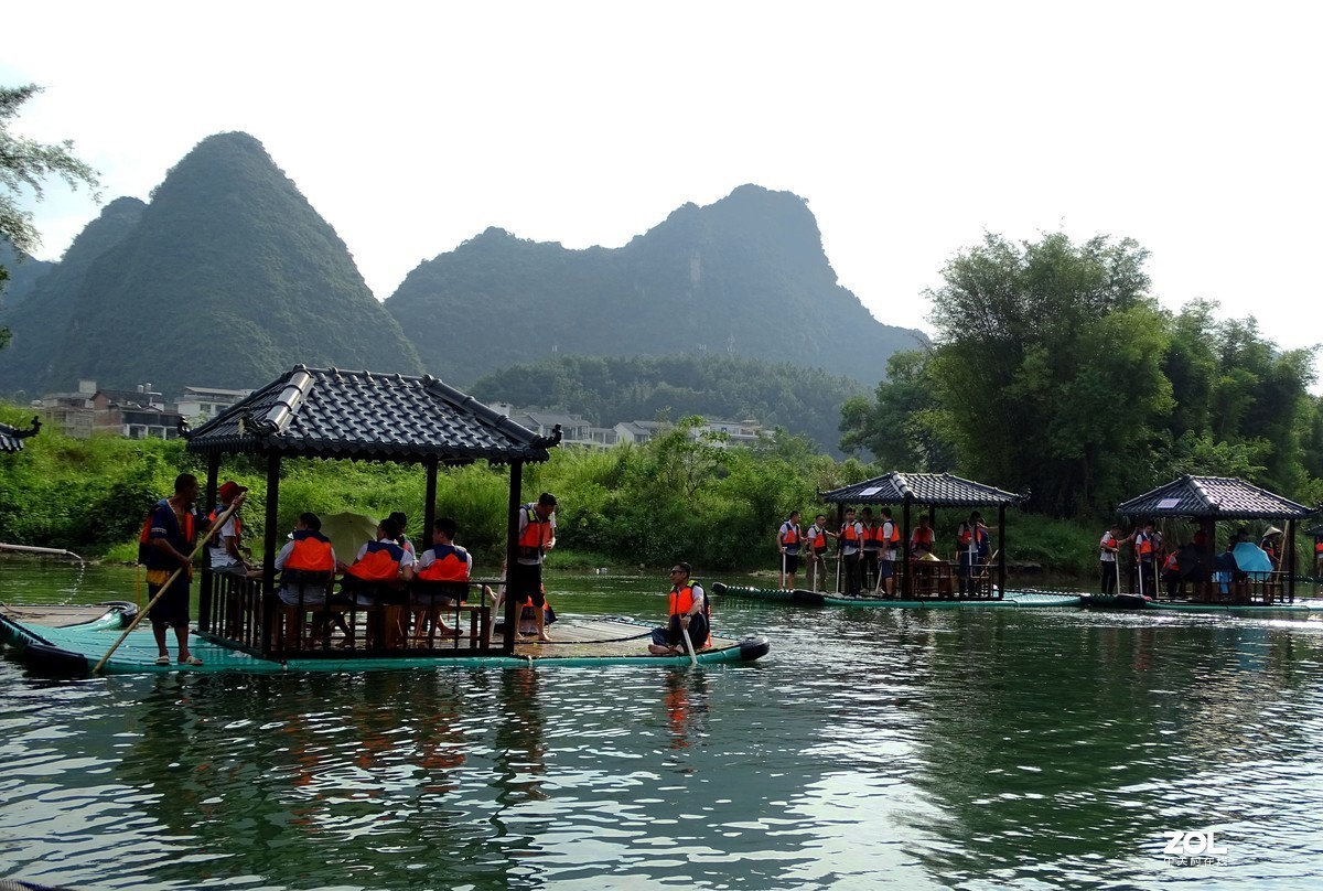 陽朔遇龍河竹筏漂游