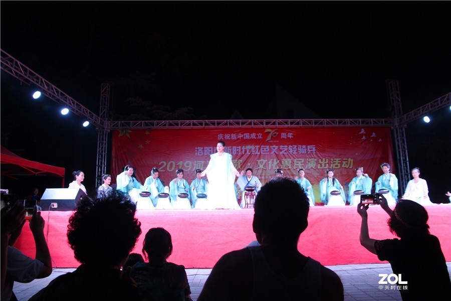 香脖饽文化惠民演出今晚举行