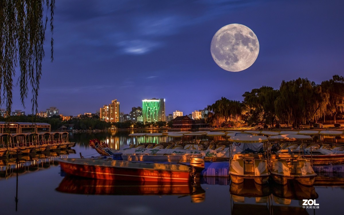 祝朋友们中秋节快乐！！！