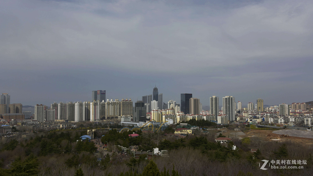 俯瞰烟台市区