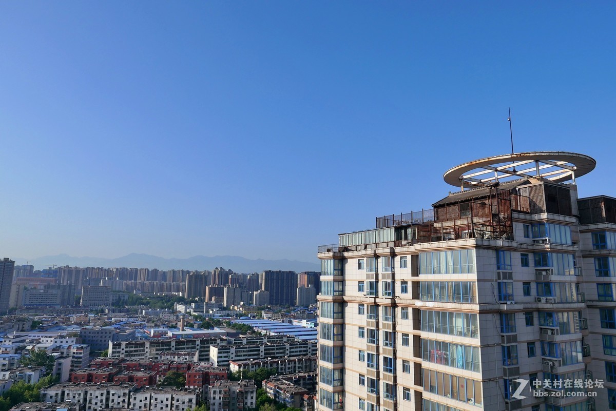 富士X-T30+ 16mm/F2.8与D-LUX 7对比