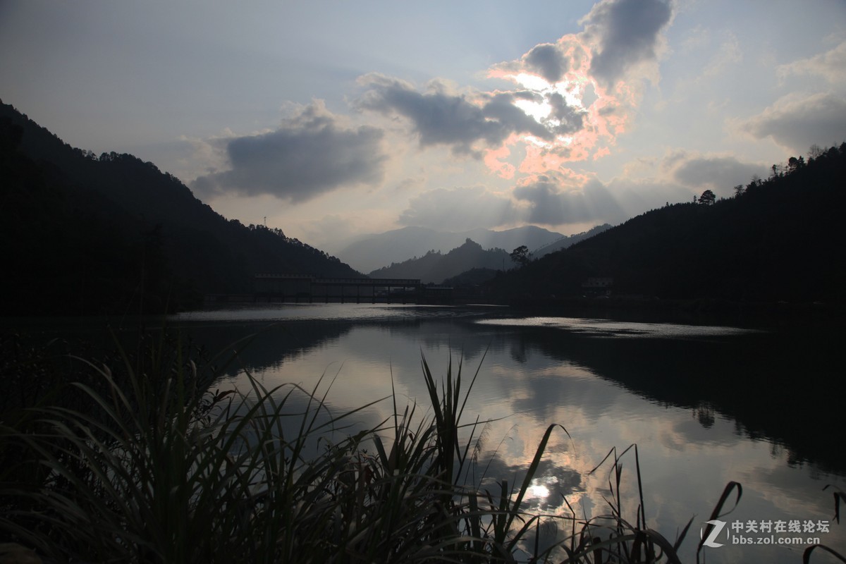 《爱上旅行》-----自驾行摄习作（一）