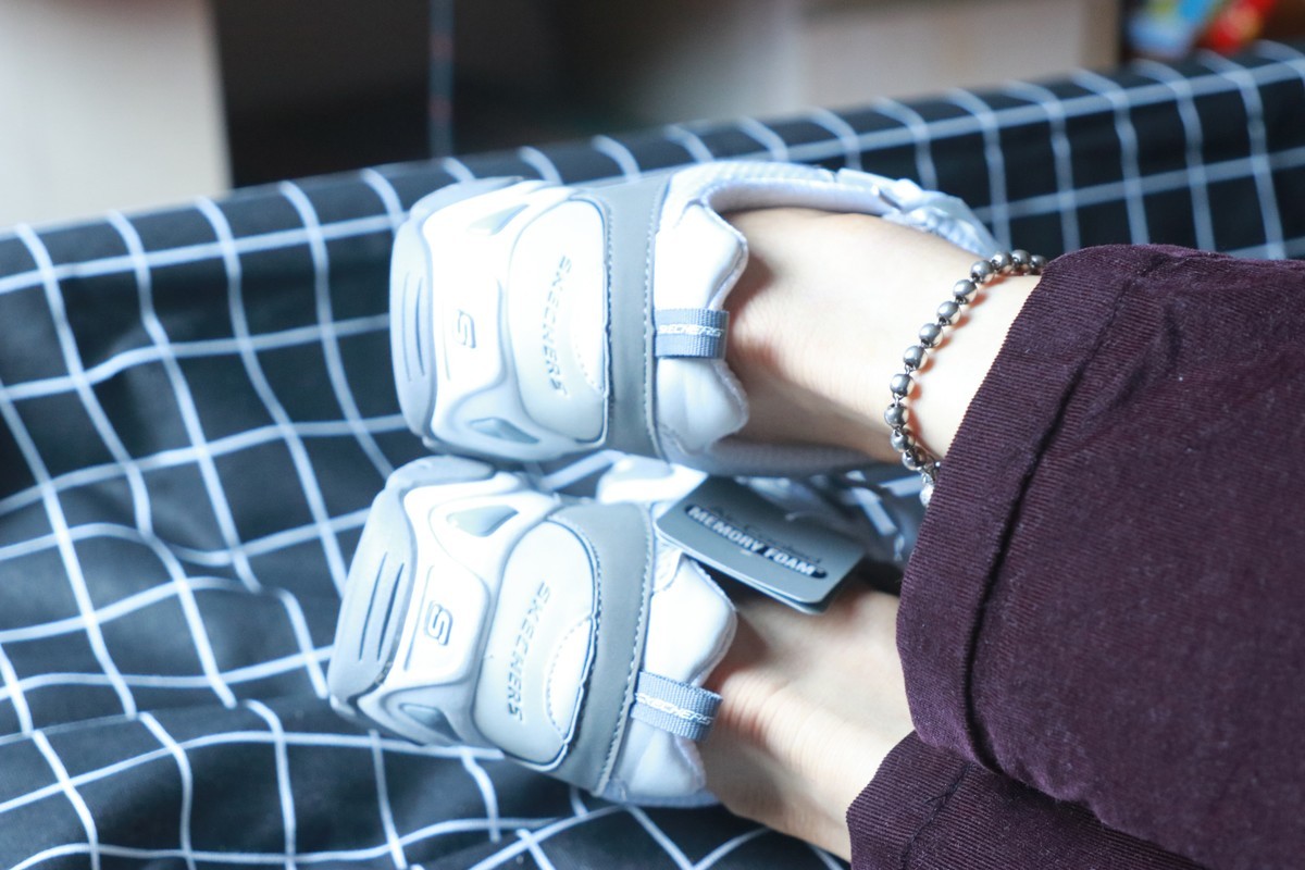 休闲运动鞋脚的诱惑 [22P]