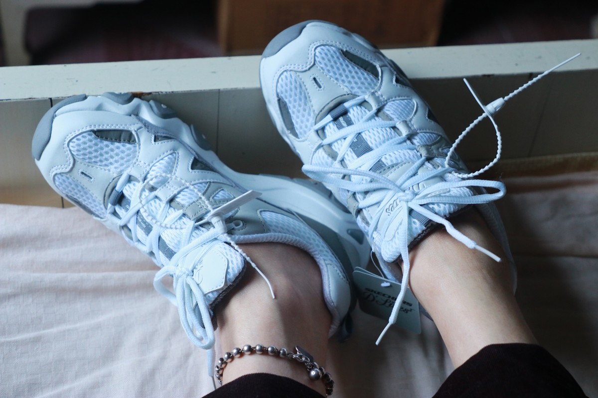 休闲运动鞋脚的诱惑 [22P]