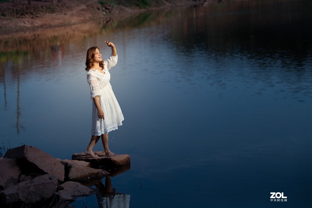 阳春三月桃花开