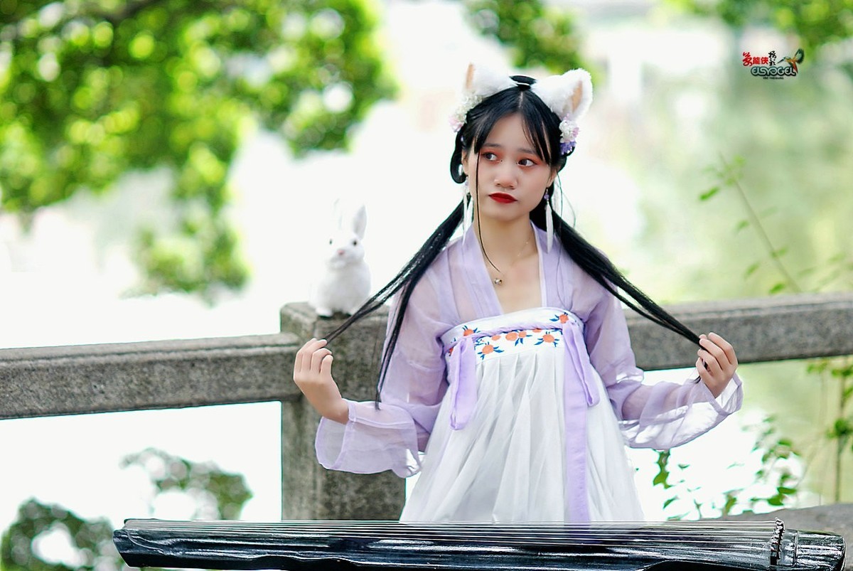 【古筝狸猫少女】---小敏