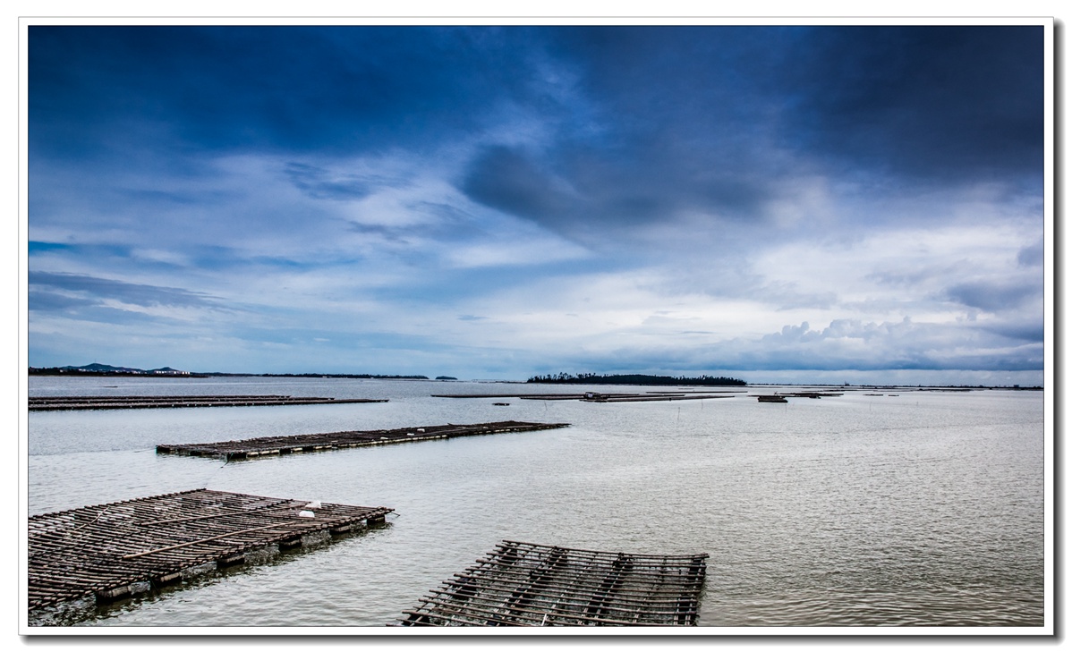 暴风雨前后的天空（拜访“沙漏里的沙”好友）