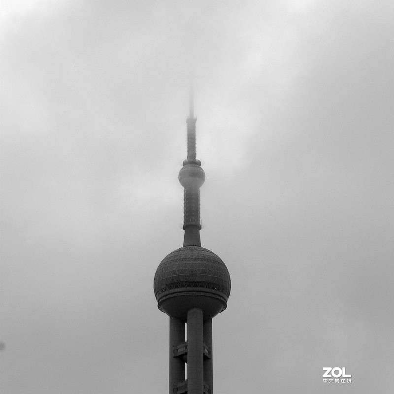 在黄浦江边随手拍几张