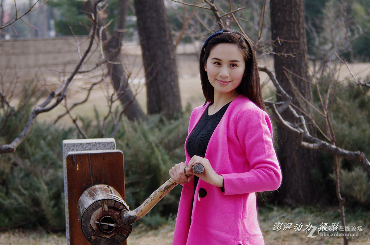 k5海淀公园美女外拍美丽俏佳人一