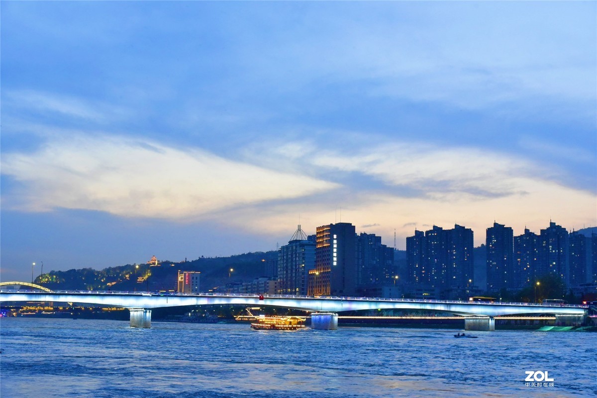 渐次灰暗，所遇安然。