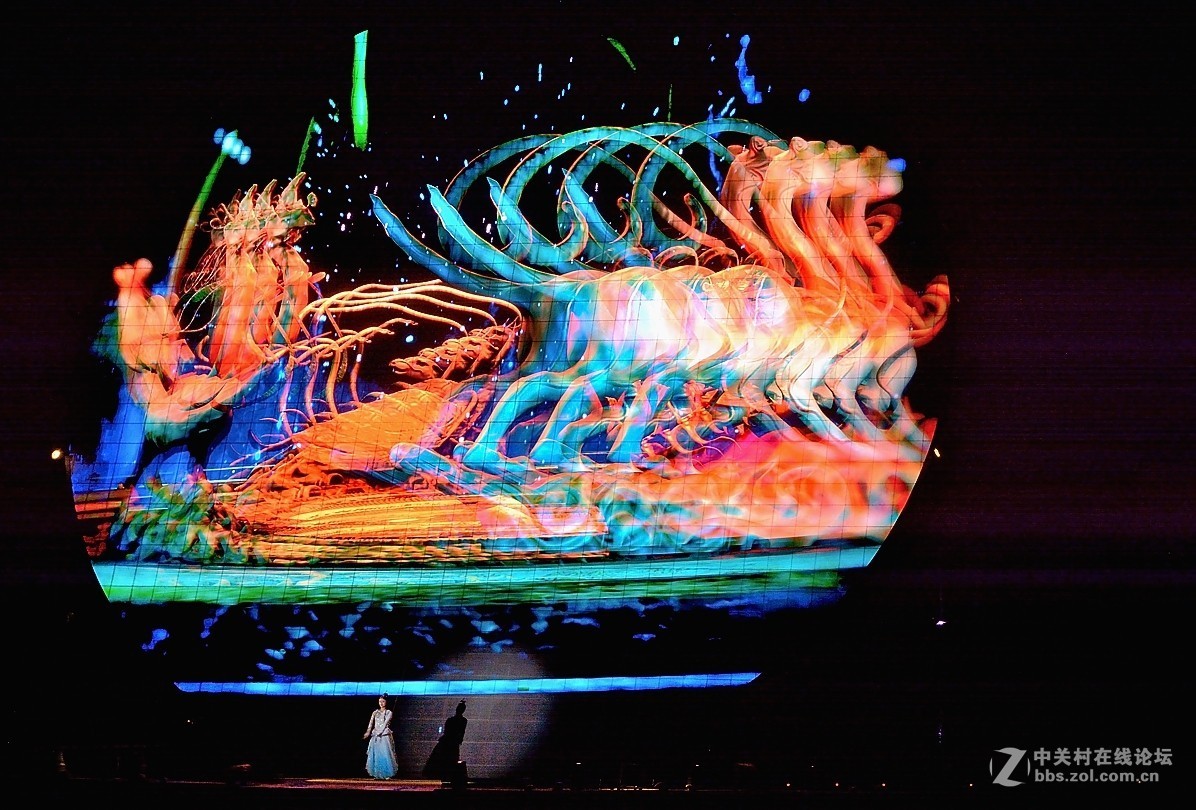 观看《兴汉胜境、天汉传奇 》水上演出