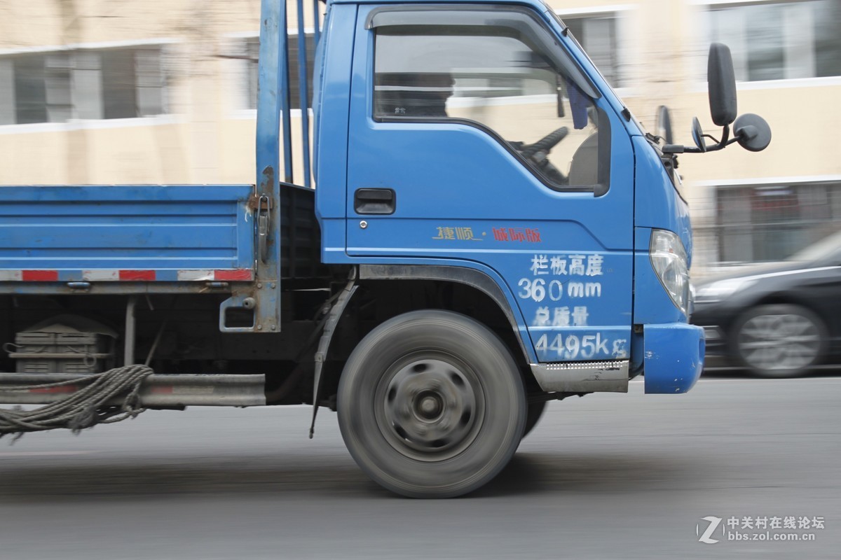 自已动手修佳能EF-S 18-55mm f/3.5-5.6 IS镜头，更换对焦排线