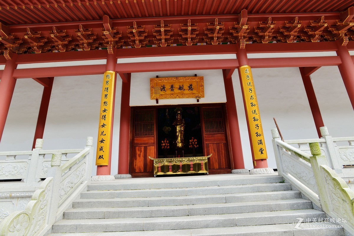 三月上将军山大圣寺吸收灵气