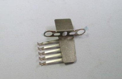 自已动手修佳能EF-S 18-55mm f/3.5-5.6 IS镜头，更换对焦排线