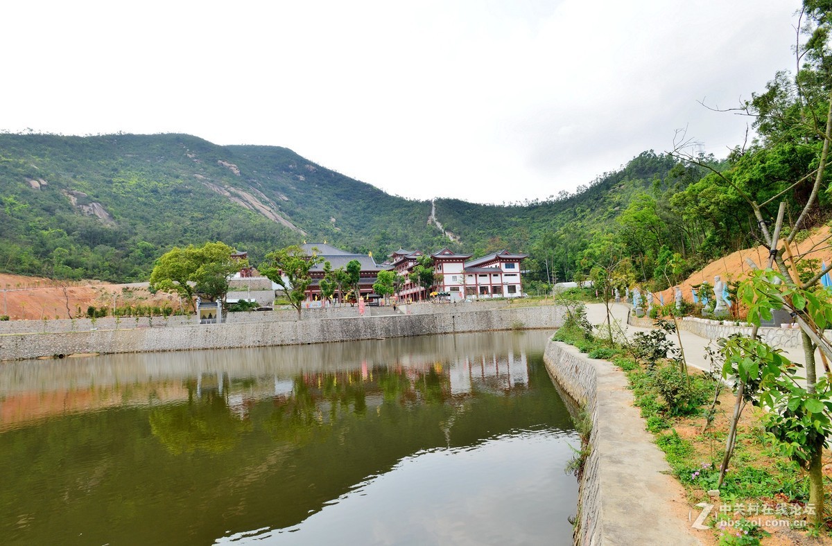 三月上将军山大圣寺吸收灵气