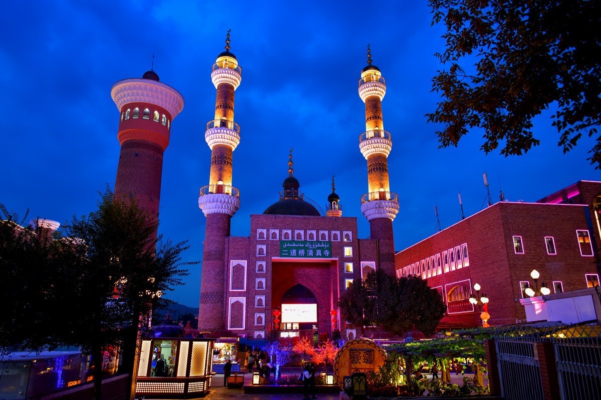 新疆是个好地方－乌鲁木齐国际大巴扎