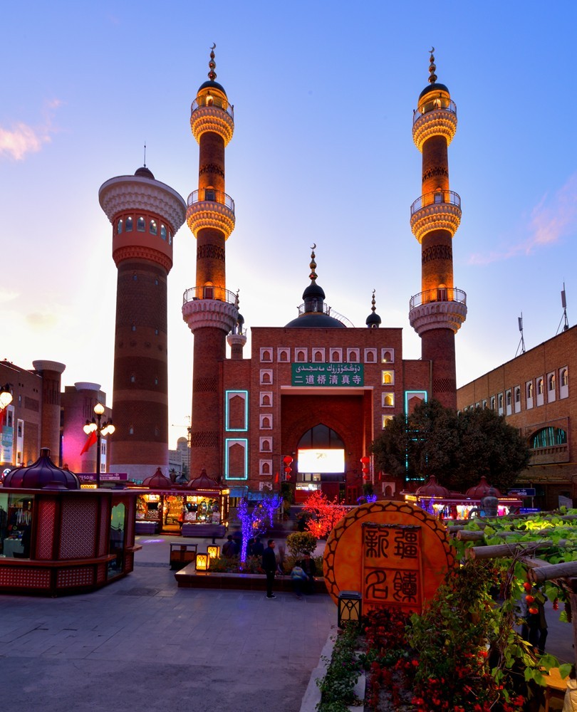 新疆是个好地方－乌鲁木齐国际大巴扎