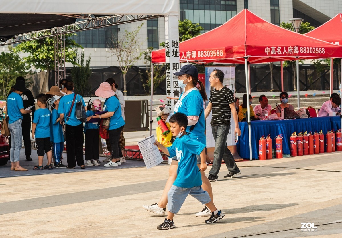 小型车展（二）——交通安全，从孩子做起